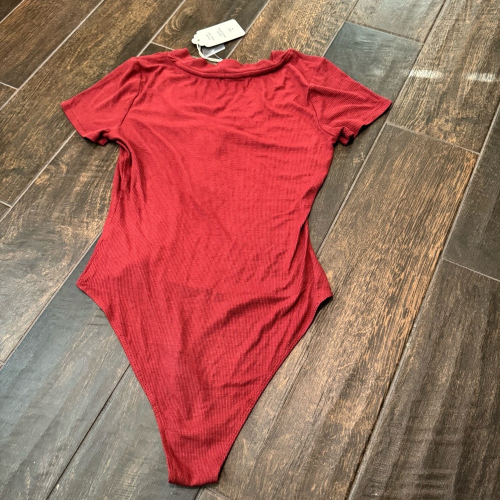 NWT Pink Rose Ribbed Body Suit - Picture 2 of 12